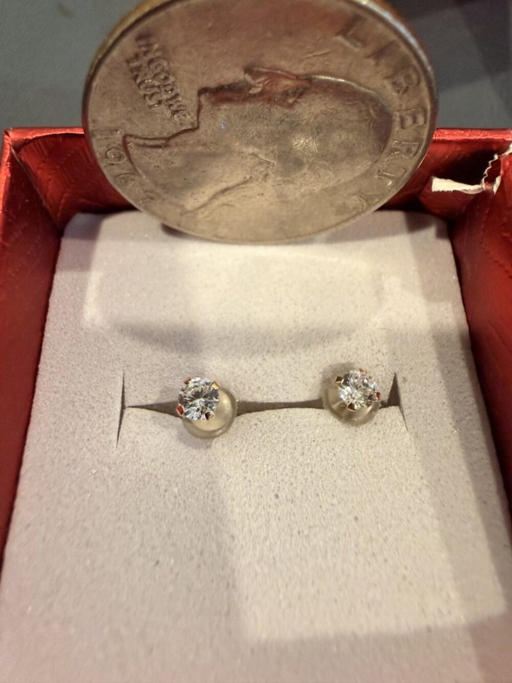 Beautiful Stud Gold Earrings